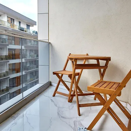 By R S Appart hôtel Năvodari