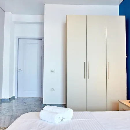 Aparthotel By R S