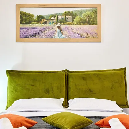 Aparthotel By R S *