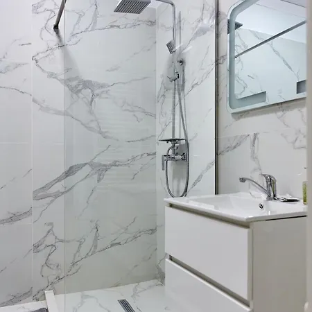 Apart-hotel By R S 4*