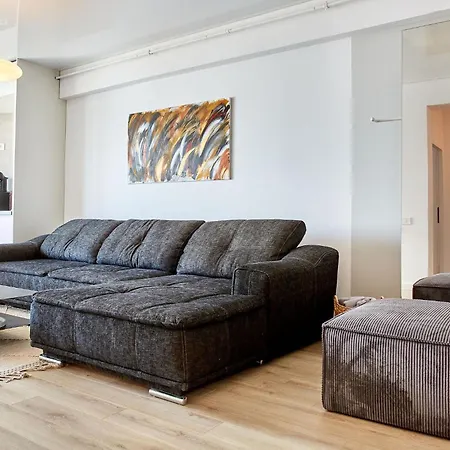 Aparthotel By R S