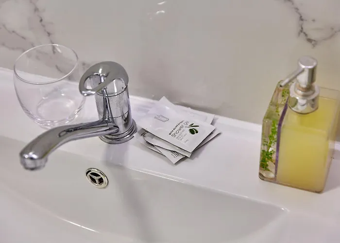 Апарт-отель By R S Нэводари